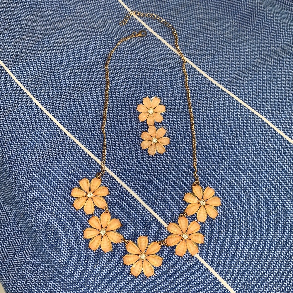 Necklace and matching earrings